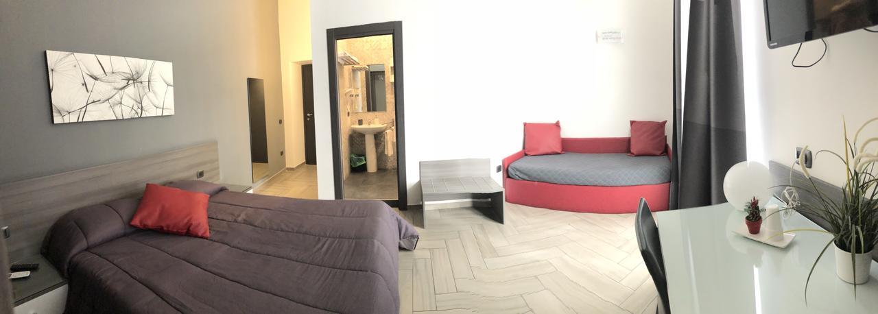Bed and Breakfast La Dimora Di Garibaldi Neapol Zewnętrze zdjęcie