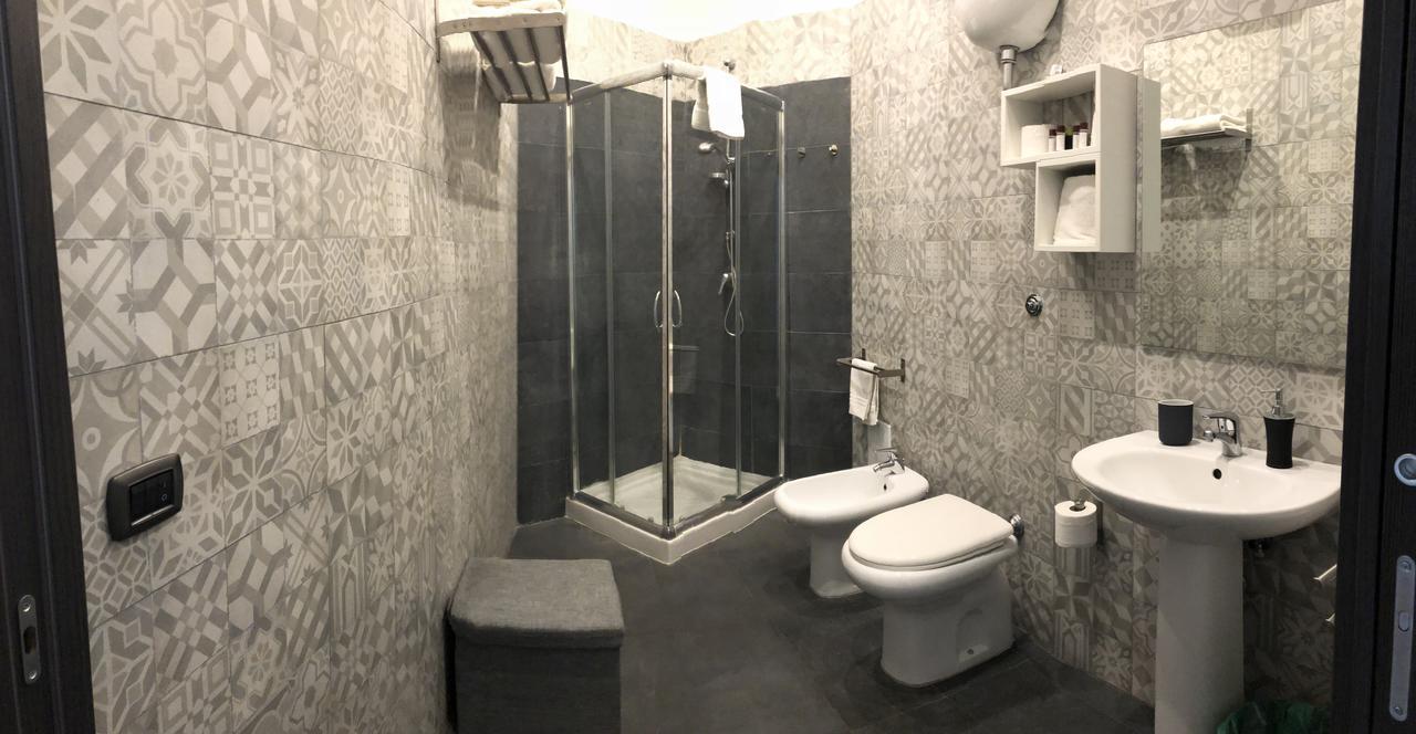 Bed and Breakfast La Dimora Di Garibaldi Neapol Zewnętrze zdjęcie