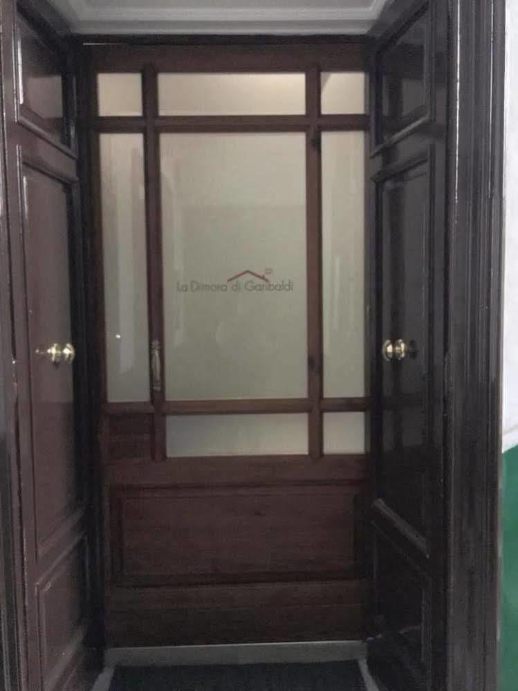 Bed and Breakfast La Dimora Di Garibaldi Neapol Zewnętrze zdjęcie